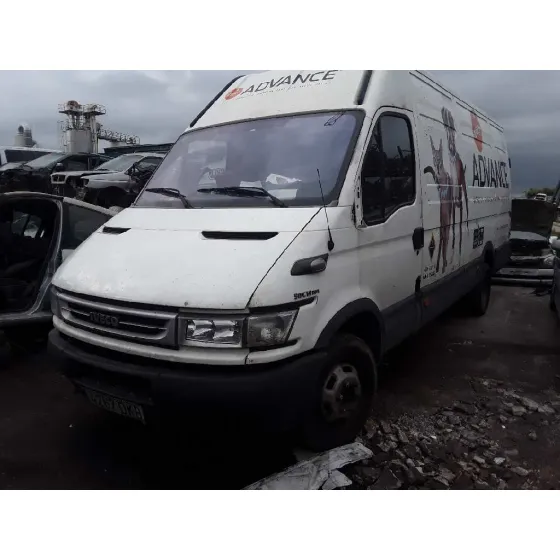 IVECO DAILY CAJA CERRADA (1999 =>) '2005 3.0 DIESEL CAT BLANCO