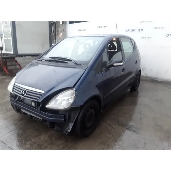 MERCEDES CLASE A (W168) '2004 1.4 CAT AZUL MARINO