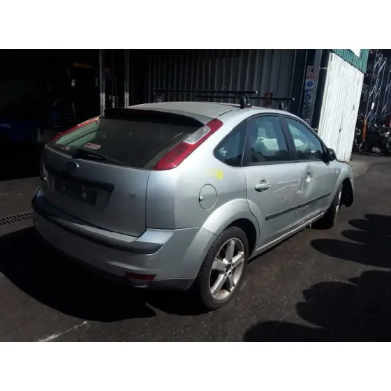 FORD FOCUS BERLINA (CAP) '2005 1.6 CAT PLATA