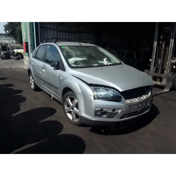 FORD FOCUS BERLINA (CAP) '2005 1.6 CAT PLATA