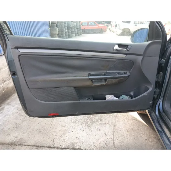 Volkswagen GOLF V (1K1) 2003
