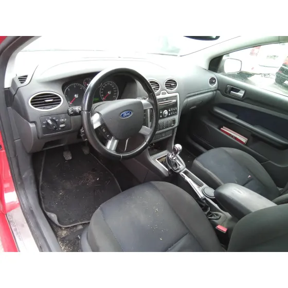 FORD FOCUS BERLINA (CAP) '2007 2.0 TDCI CAT ROJO