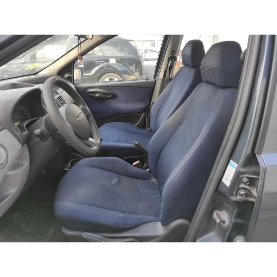 FIAT PUNTO BERLINA (188) '2002 * GRIS