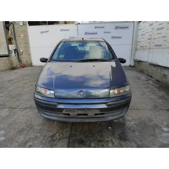 FIAT PUNTO BERLINA (188) '2002 * GRIS