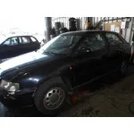 AUDI A3 (8L) AUDI A3 (8L) '1999 1.6 AZUL OSCURO 1996