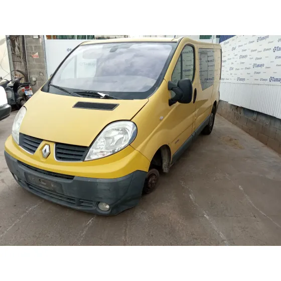 RENAULT TRAFIC CAJA CERRADA (AB 4.01) '2007 2.0 DCI DIESEL CAT AMARILLO