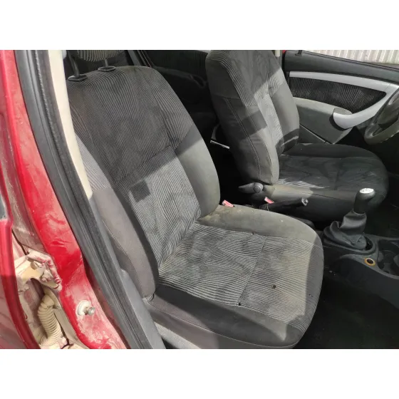 DACIA SANDERO '2011 1.2 16V CAT GRANATE