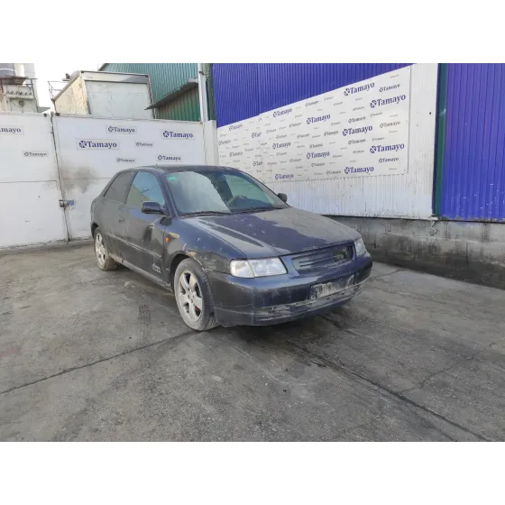 AUDI A3 (8L) '1999 * NEGRO