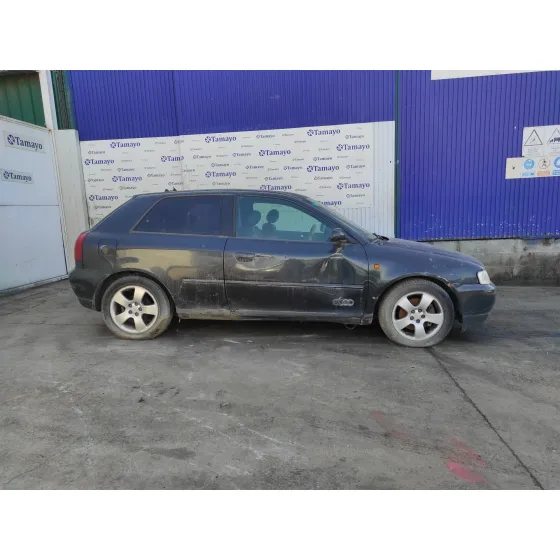 AUDI A3 (8L) '1999 * NEGRO