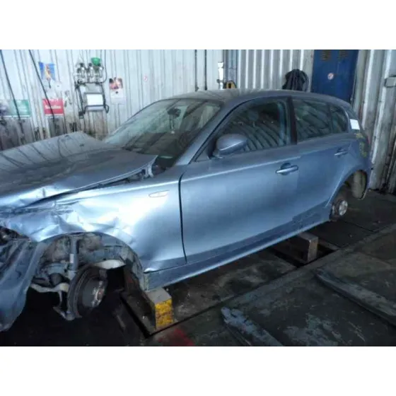 BMW SERIE 1 BERLINA (E81/E87) '2005 120D LILA CLARO