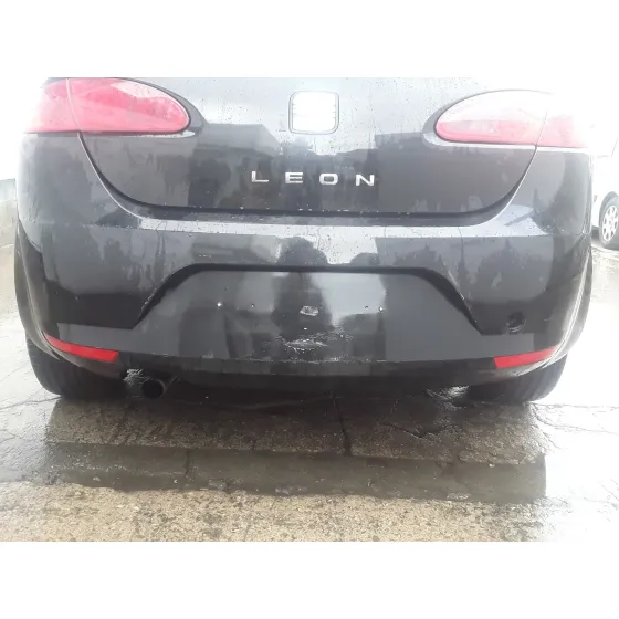 SEAT LEON (1P1) '2008 1.9 TDI NEGRO