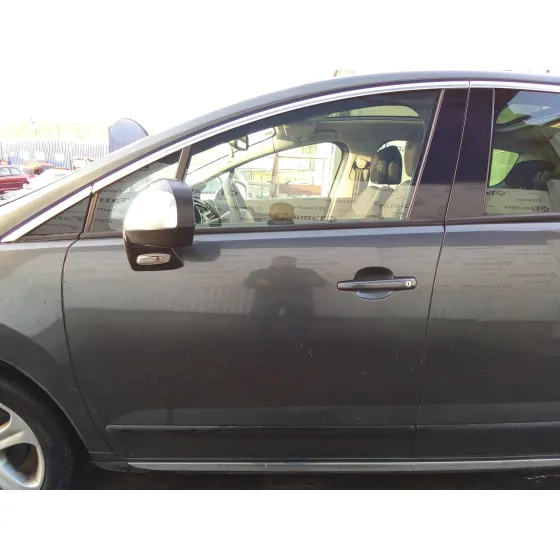 PEUGEOT 3008 '2010 1.6 HDI FAP CAT (9HZ / DV6TED4) GRIS OSCURO