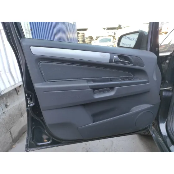 OPEL ZAFIRA B '2006 1.9 CDTI NEGRO