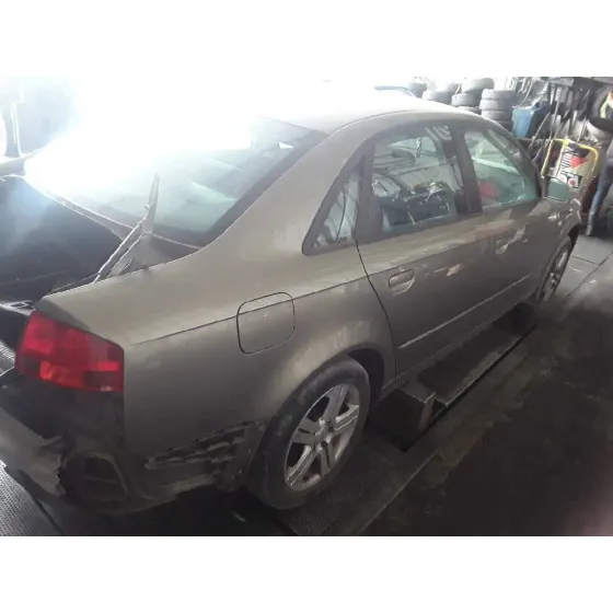 AUDI A4 BERLINA (8E) '2005 2.0 TDI 16V (103KW) GRIS OSCURO