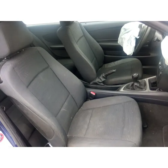 BMW SERIE 1 BERLINA (E81/E87) '2009 2.0 16V DIESEL CAT AZUL