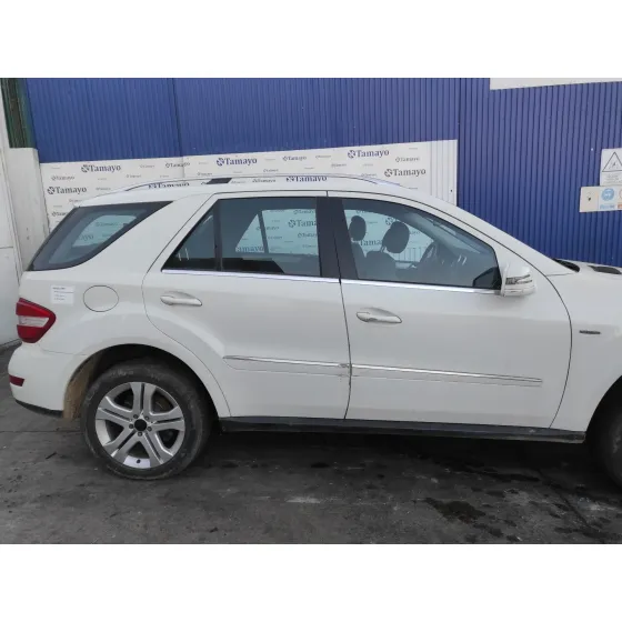 MERCEDES CLASE M (W164) '2011 ML 300 CDI BE 4-MATIC (164.121) BLANCO