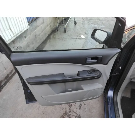 FORD FOCUS C-MAX (CAP) '2004 1.6 TDCI CAT AZUL