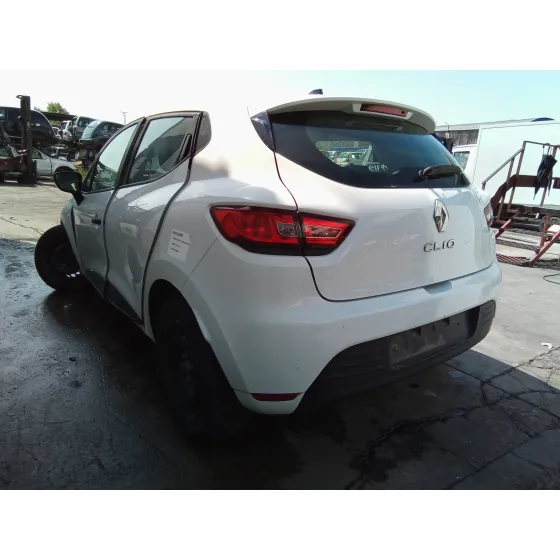 RENAULT CLIO IV '2017 1.5 DCI DIESEL FAP ENERGY BLANCO