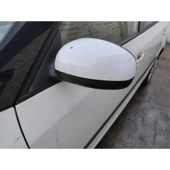 SKODA FABIA (5J2 ) '2007 1.4 TDI BLANCO