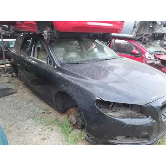 VOLVO V70 FAMILIAR '2008 2.0 DIESEL CAT NEGRO