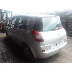 RENAULT MEGANE II BERLINA 5P RENAULT MEGANE II BERLINA 5P '2005 1.9 DCI DIESEL PLATA 2002