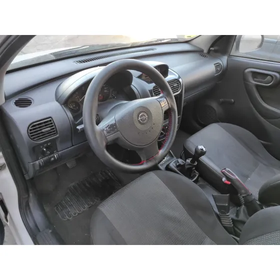 OPEL CORSA C '2005 1.3 16V CDTI CAT (Z 13 DT / LN9) BLANCO
