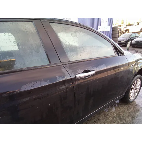 FIAT TIPO II (357) BERLINA '2018 1.6 JTDM 16V NEGRO