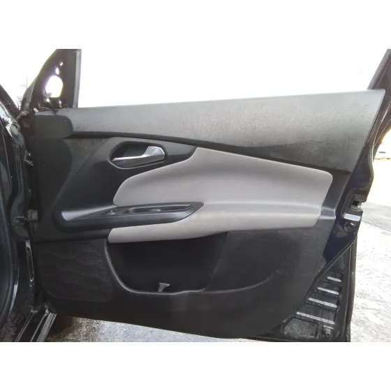 FIAT TIPO II (357) BERLINA '2018 1.6 JTDM 16V NEGRO
