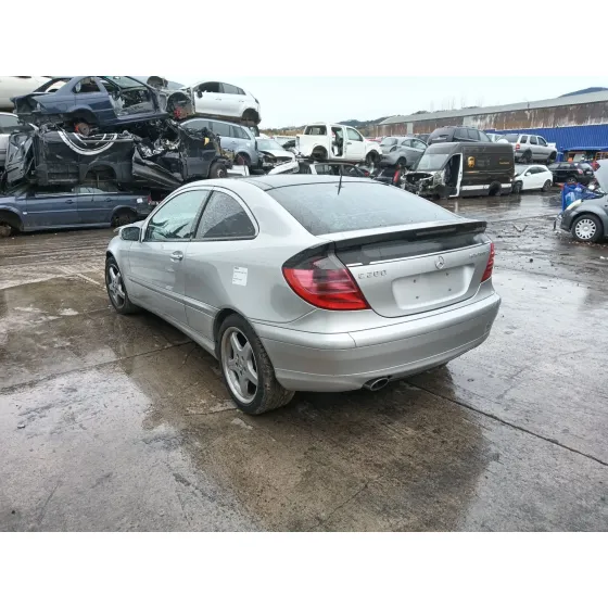 Mercedes-Benz CLASE C COUPE (CL203) 2001