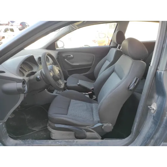 SEAT IBIZA (6L1) '2006 1.4 16V NEGRO