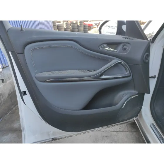 OPEL ZAFIRA TOURER '2012 * BLANCO