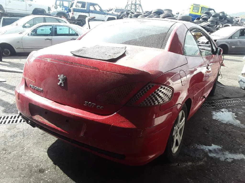 PEUGEOT 307 CC (S1) '2004 2.0 16V CAT ROJO