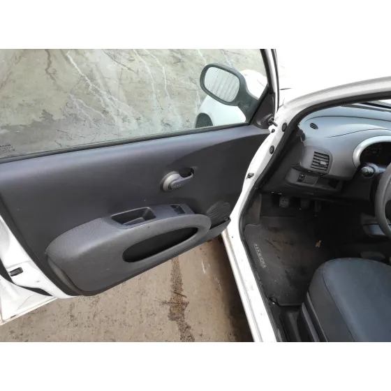 NISSAN MICRA (K12E) '2004 1.2 CAT BLANCO