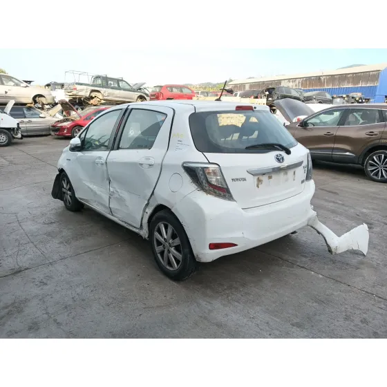 COCHE 300 SERVICIO GRUA 600