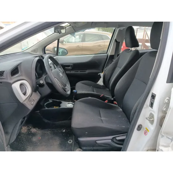 COCHE 300 SERVICIO GRUA 600