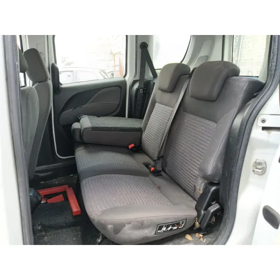 Fiat DOBLO AUTOBUS (263_) 2010