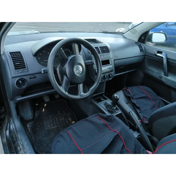 Volkswagen POLO IV (9N_, 9A_) 2005