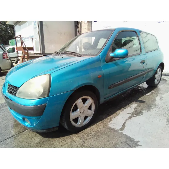 RENAULT CLIO II FASE II (B/CB0) '2002 1.5 DCI DIESEL AZUL