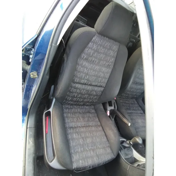 PEUGEOT 307 (S1) '2004 1.6 16V CAT AZUL
