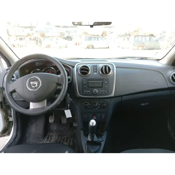 Dacia SANDERO II (B8_) 2012