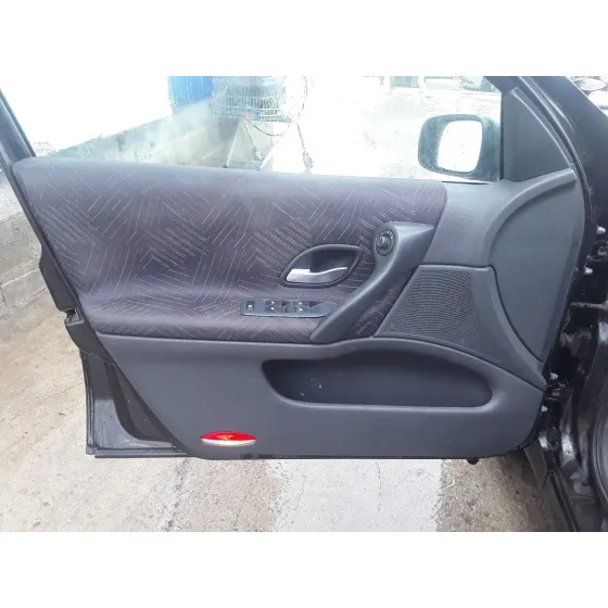 RENAULT LAGUNA II GRANDTOUR (KG0) '2005 2.2 DCI TURBODIESEL NEGRO