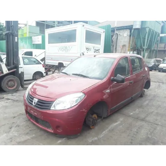 DACIA SANDERO '2009 BASICO GRANATE