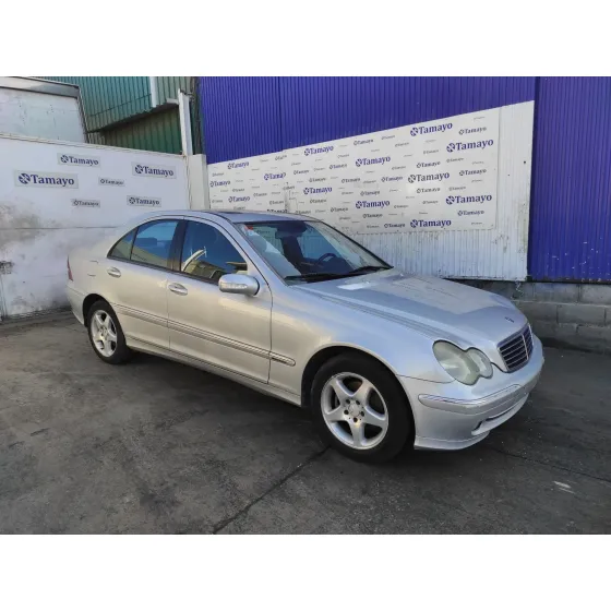 MERCEDES CLASE C (W203) BERLINA '2002 2.2 CDI CAT PLATA