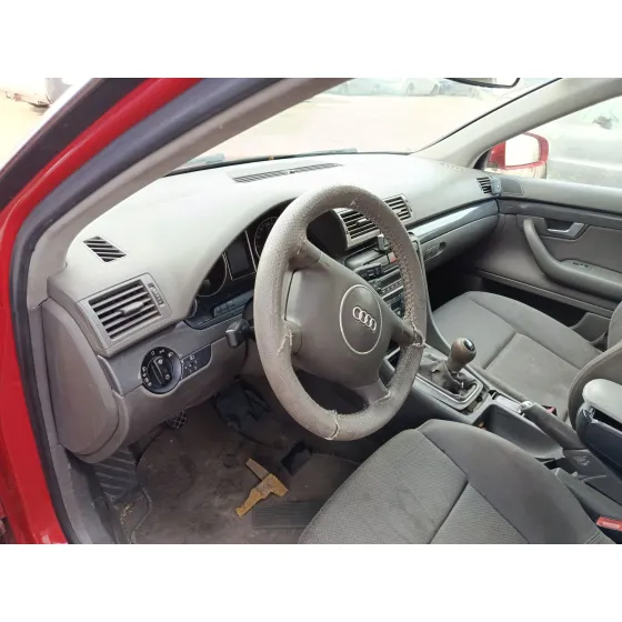 Audi A4 B6 AVANT (8E5) 2001