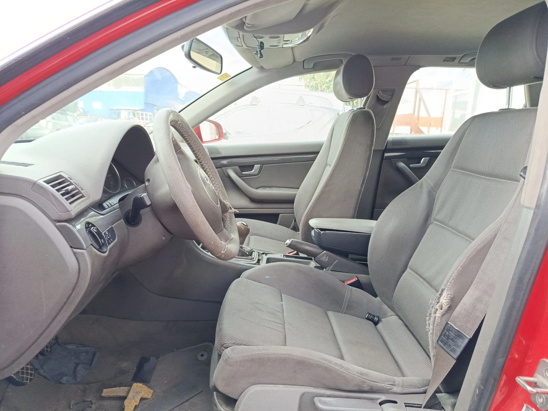 AUDI A4 B6 AVANT (8E5)  2001