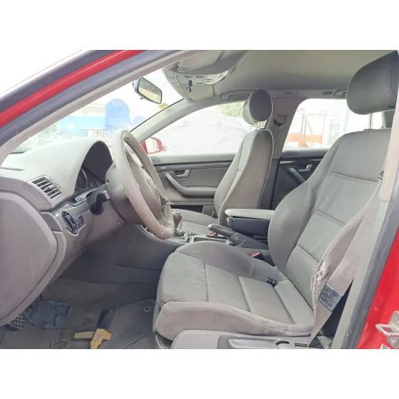 Audi A4 B6 AVANT (8E5) 2001