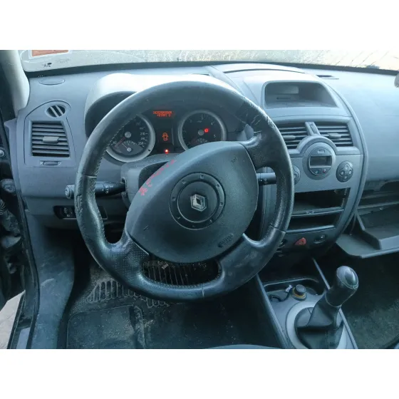 Renault MEGANE II (BM0/1_, CM0/1_) 2003