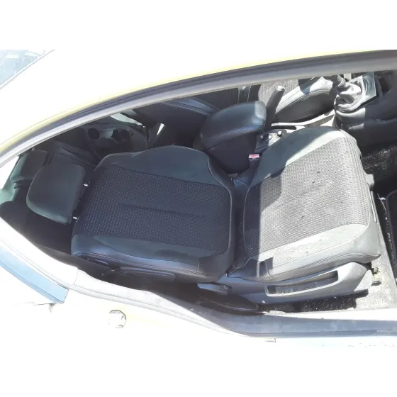 CITROEN C4 COUPE '2005 1.6 16V CAT (NFU / TU5JP4) AMARILLO