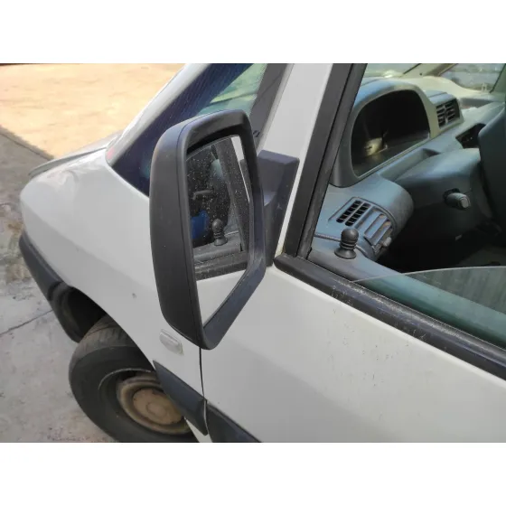 FIAT SCUDO (222) '2005 1.9 DIESEL BLANCO