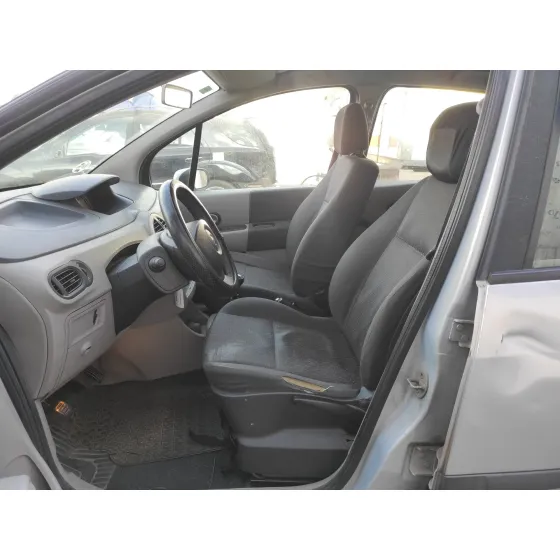 RENAULT MODUS '2005 * PLATA